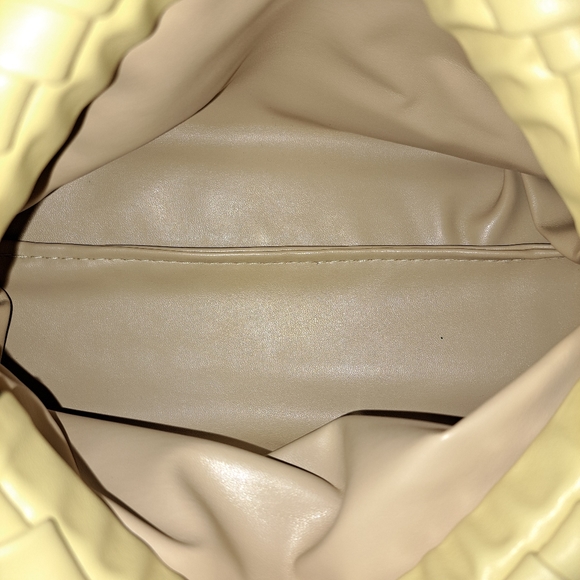 Shoulder Purse - Picture 7 of 7